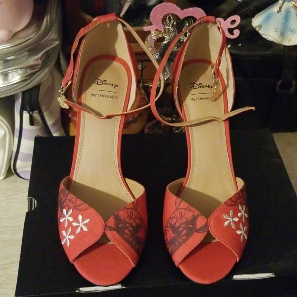 Her Universe Lilo and Stitch heels